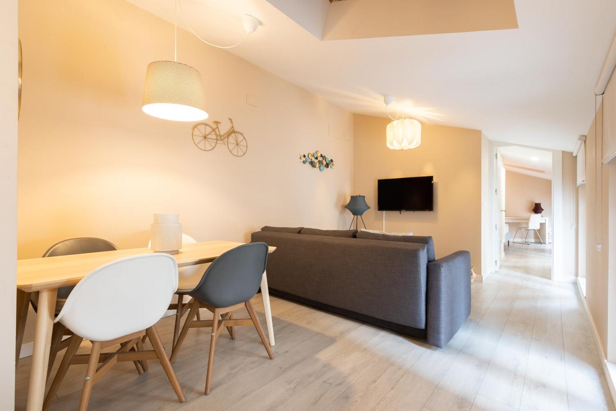 Insidehome Apartments - La Casita De Montse بالينثيا المظهر الخارجي الصورة