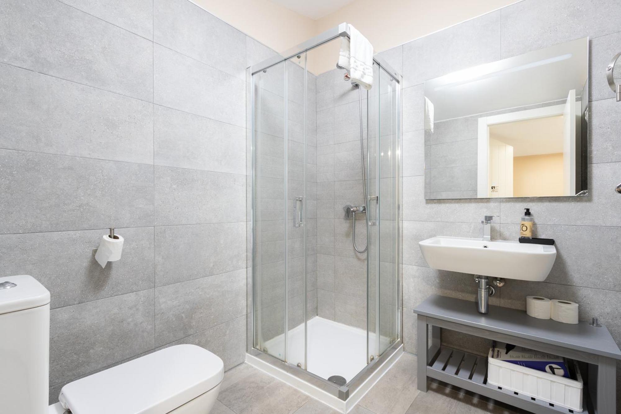 Insidehome Apartments - La Casita De Montse بالينثيا المظهر الخارجي الصورة